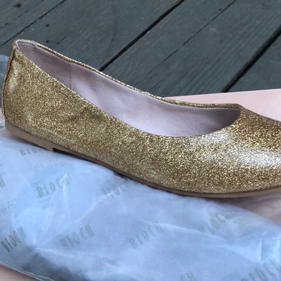 Girls Tenee Platino Gold Shoe, Brand New - Picture 3 of 5